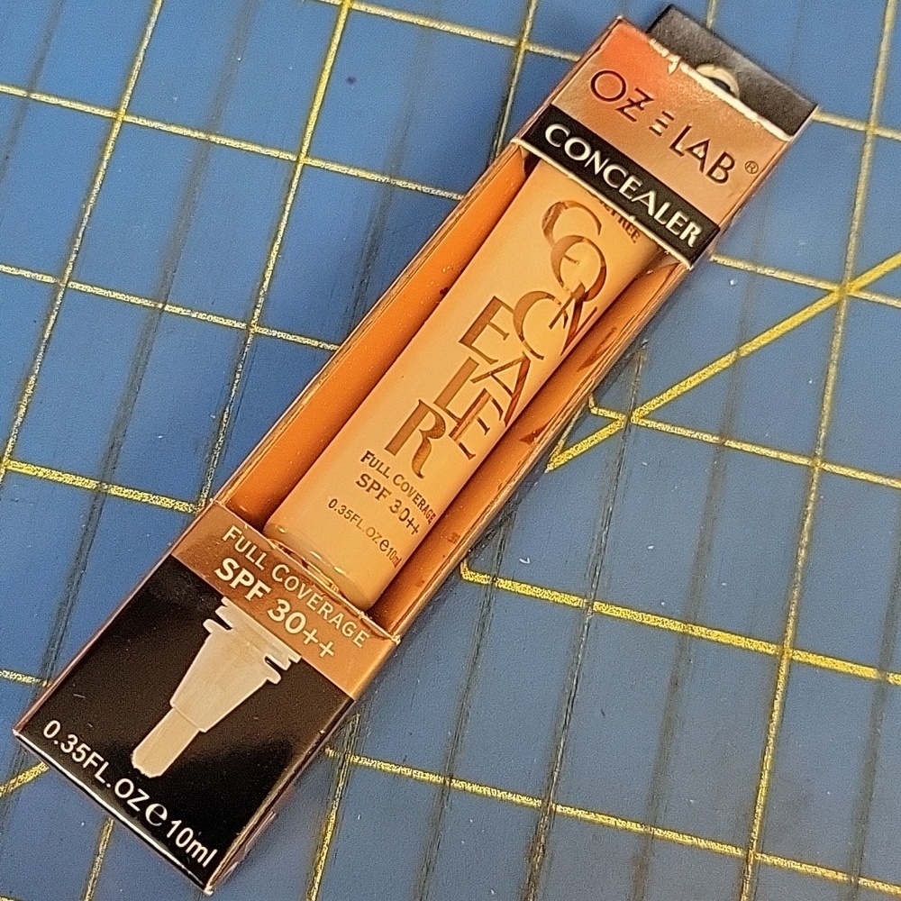 OZ E LAB Concealer SPF 30++ - 05 New Sealed Box